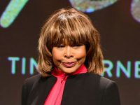 Tina Turner vorbeşte despre viaţa sa privată într-un documentar