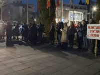 Proteste împotriva măsurilor impuse de autorităţi