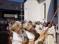 Biserica din Rădăşeni a fost sfinţită de şapte ierarhi