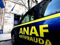 Inspector antifraudă fiscală al Direcţiei Regionale Suceava, reţinut de DNA