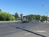 Reacţia MApN după aterizarea forţată a elicopterului american în Piaţa Charles de Gaulle