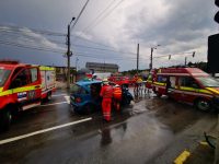 Suceava: Coliziune între două autoturisme
