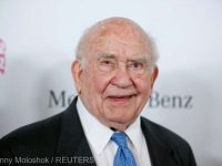 Actorul american Ed Asner, cunoscut din serialul „The Mary Tyler Moore Show”, a murit la 91 de ani
