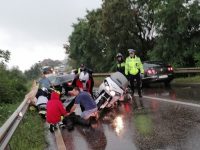 Dănila: Două persoane rănite într-un accident rutier