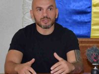 Ionuţ Atodiresei aduce eroi în ringul de la Fălticeni