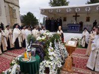 Părintele David Oprea a fost înmormântat la Mănăstirea Cetăţuia
