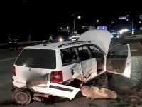 Coliziune între o cisternă şi un autoturism