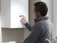 Se preconizează sfârşitul epocii centralelor termice de apartament !