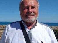 Prof. Mihai Vitcu, fost parlamentar şi şef al ISJ Suceava, a donat gospodăria moştenită de la părinţi pentru amenajarea unui obiectiv cultural