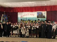 Românii din Pătrăuţi au readus spiritul sărbătorilor în Împărăţia Lerului la tradiţionalul festival de colinde