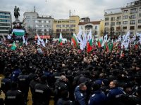 Proteste violente în Bulgaria faţă de certificatul Covid