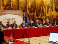 Majorarea taxelor şi impozitelor locale ar putea fi amânată cu un an