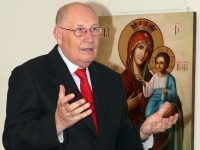 Un om devotat Cetăţii