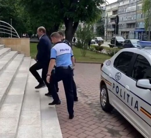 Cristinel Creţu, dus din arest de urgenţă la SJU Suceava, cu suspiciune de infarct miocardic
