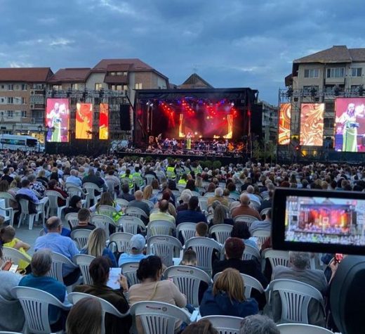 Un milion de lei pentru organizarea Festivalului „Simfonii de toamnă”, ediţia a XIII-a