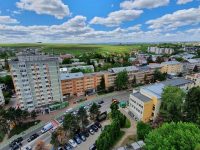 Locuitorii din municipiul Suceava sunt cei mai mulţumiţi de calitatea locuirii, de siguranţa oferită în oraş şi au încredere în concetăţeni
