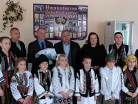 Satul Oprişeni păstrează vie memoria lui Ştefan cel Mare şi Sfânt