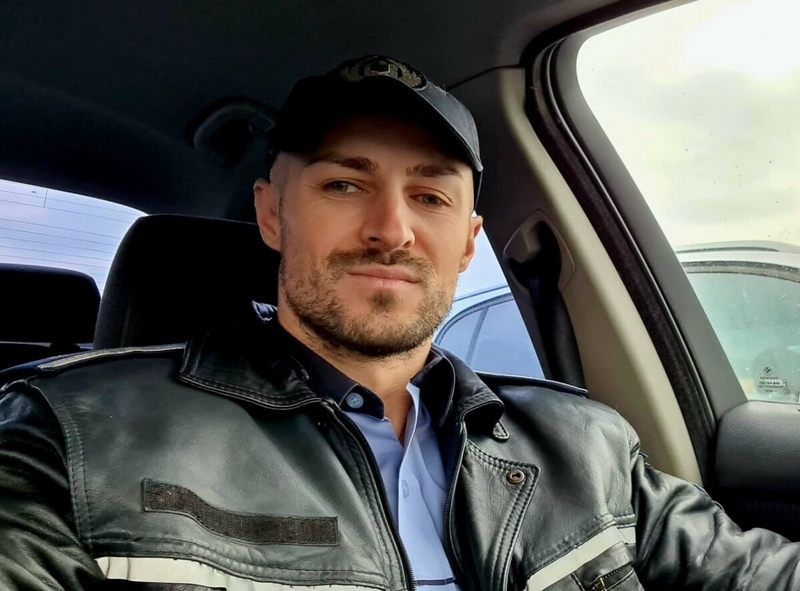Inspectorul de poliţie Cosmin Butnariu rămâne încă şase luni la comanda Serviciului de Permise şi Înmatriculări Suceava