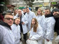 Organizaţia de Tineret a PMP Suceava a oferit cadouri copiilor suceveni din partea lui Moş Nicolae