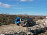 Groapa de gunoi de la Ipoteşti va fi închisă la faţa locului
