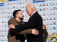 „America este alături de voi, iar lumea este alături de voi”