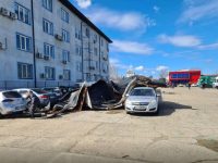 Jandarmeria Suceava a anulat „Ziua porţilor deschise”, după ce acoperişul clădirii a fost luat de vânt