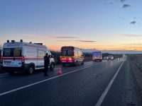 Patru autovehicule au fost implicate într-o coliziune la „Zidul Morţii”