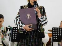 Astăzi, la Pătrăuți, a X-a ediție a Galei „10 pentru folclor”