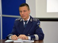 Şase tineri care făceau drifturi în parcările unor centre comerciale sucevene au rămas fără permis şi au fost amendaţi cu peste 3.000 de lei