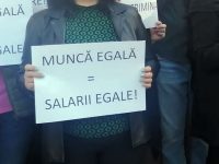 Protest la Casa de Pensii Suceava