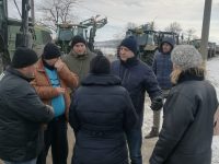 Prefectul a dispus măsuri urgente în urma discuţiilor cu protestatarii