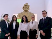 Patru elevi de la Colegiul Naţional „Eudoxiu Hurmuzachi” din Rădăuţi, calificaţi la faza naţională a Olimpiadei de religie, la cultul ortodox şi cultul romano-catolic