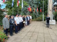 Celebrarea Imnului Naţional constituie şi un prilej de omagiere a celor care sunt, cu adevărat, ambasadorii României