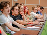 Doi liceeni cu performanţe din Suceava au fost selectaţi în programul Creatori de Viitor – Champions United