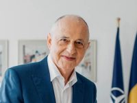 Mircea Geoană şi-a anunţat candidatura la alegerile prezidenţiale