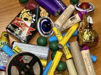 Trei dosare penale şi peste două tone de materiale pirotehnice confiscate de poliţiştii suceveni