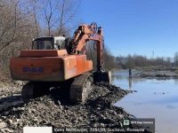 Firmă amendată cu peste 100.000 de lei pentru nereguli în activitatea de extracţie a agregatelor minerale
