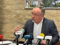 Milionarul bugetar a contribuit la falimentul oraşului şi acum ne dă lecţii de bună gestionare a banului public