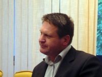„Faptul că am fost ales reprezentant împuternicit al trei organizaţii religioase din Ucraina pentru înregistrarea Bisericii Ortodoxe Române din Ucraina, depunând în data de 28 august o cerere la Serviciul de Stat pentru Etnopolitică şi Libertatea de Conştiinţă, se vede că i-a deranjat şi mai tare”
