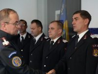 Zece militari au fost înaintaţi în grad