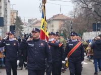 Mii de suceveni au asistat la ceremonialul militar de Ziua României