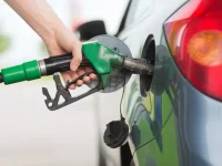 Guvernul scade acciza la motorină cu 30 de bani pe litru