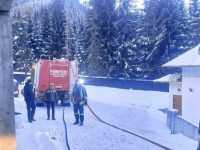 Incendiu la un schit din Poiana Negrii