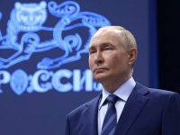 Vladimir Putin denunţă încercările unor ţări occidentale de a submina negocierile ruso-americane
