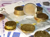Stabilitate maximă a cursului euro
