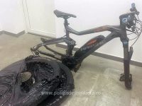 O bicicletă de 5.000 de euro, furată din Germania, descoperită în microbuzul unui ucrainean în PTF Siret