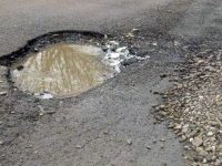 Şase autoturisme avariate