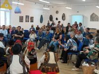 În inima copilăriei, cu poveşti de demult