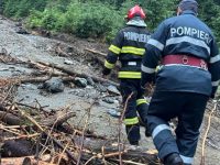 Peste 400 de misiuni de intervenţie în judeţul Suceava pentru gestionarea situaţiei generate de inundaţii