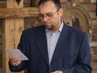 Prof. Ioan Caulea face parte din grupul de lucru care pregăteşte noile programe şcolare pentru Logică